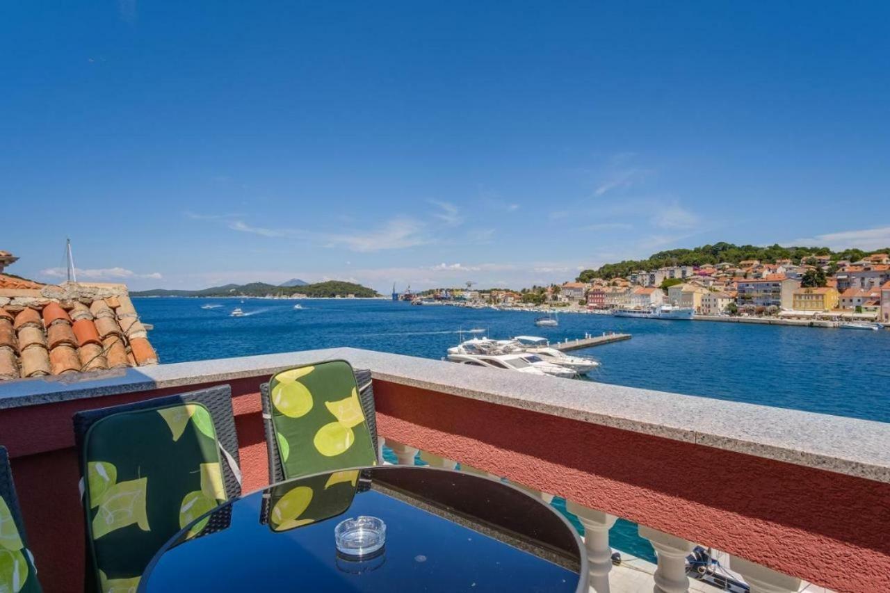 Hotel Aquamare à Mali Lošinj Extérieur photo